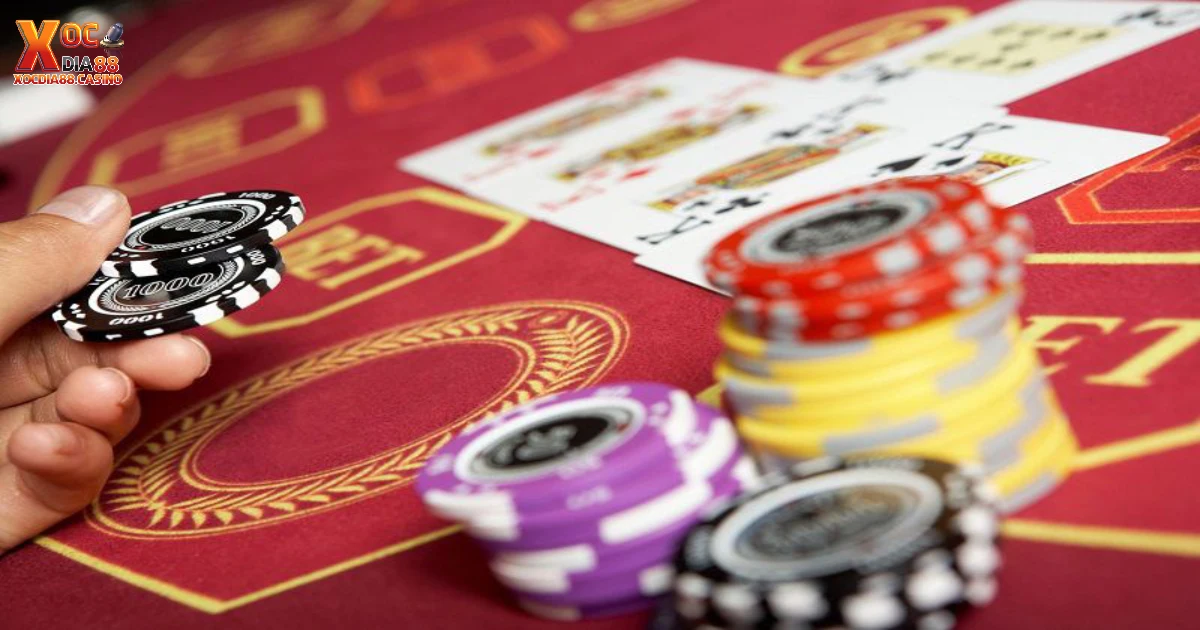 Cách Phát Hiện Đối Thủ Đang Bluff Để Tránh Mất Tiền Oan